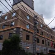 HOTEL 1.10.1(全国/ラブホテル)の写真『外観（夕方）①』by バス男