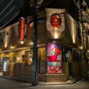 ホテル ロータス 横浜店(横浜市中区/ラブホテル)の写真『夜の外観』by あらび