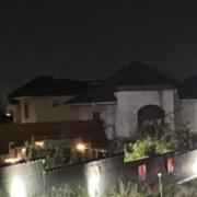 絢時（あやとき）(東近江市/ラブホテル)の写真『夜の外観』by まさおJリーグカレーよ