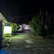 ホテル とうごう(薩摩川内市/ラブホテル)の写真『夜の外観』by Sparkle