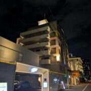 HOTEL MOV24(モブ)(北九州市小倉北区/ラブホテル)の写真『夜の外観②』by Sparkle