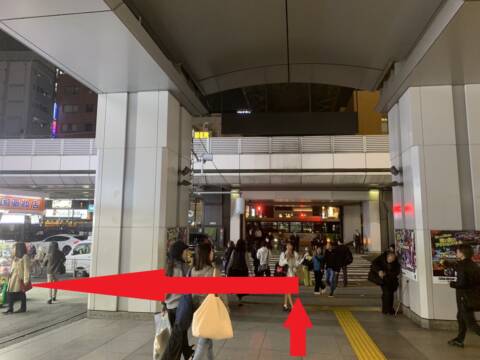 昭和通りへ出ましたら、横断歩道を渡らずに、左折します｜エマニエル秋葉原（セクキャバ/秋葉原）