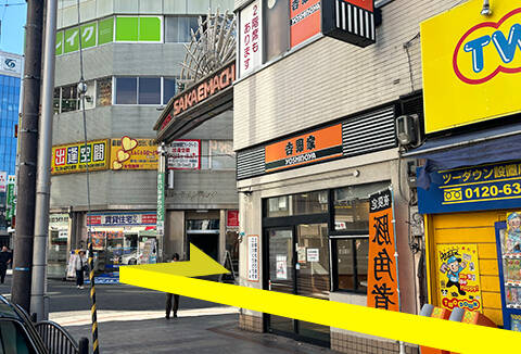 ｜ヴィヴィッド・クルーマダム・セカンドヴァージン十三店（セクキャバ/十三）