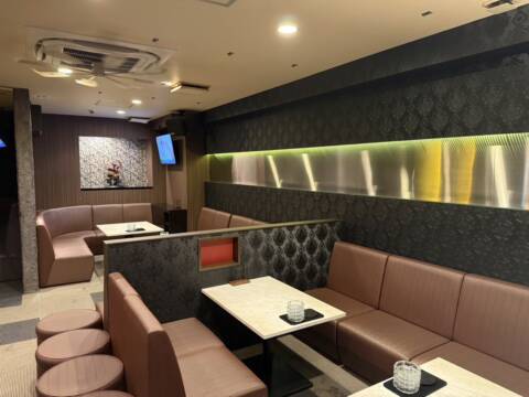 店内風景｜Vacheron（ヴァシュロン）（ラウンジ/片町）